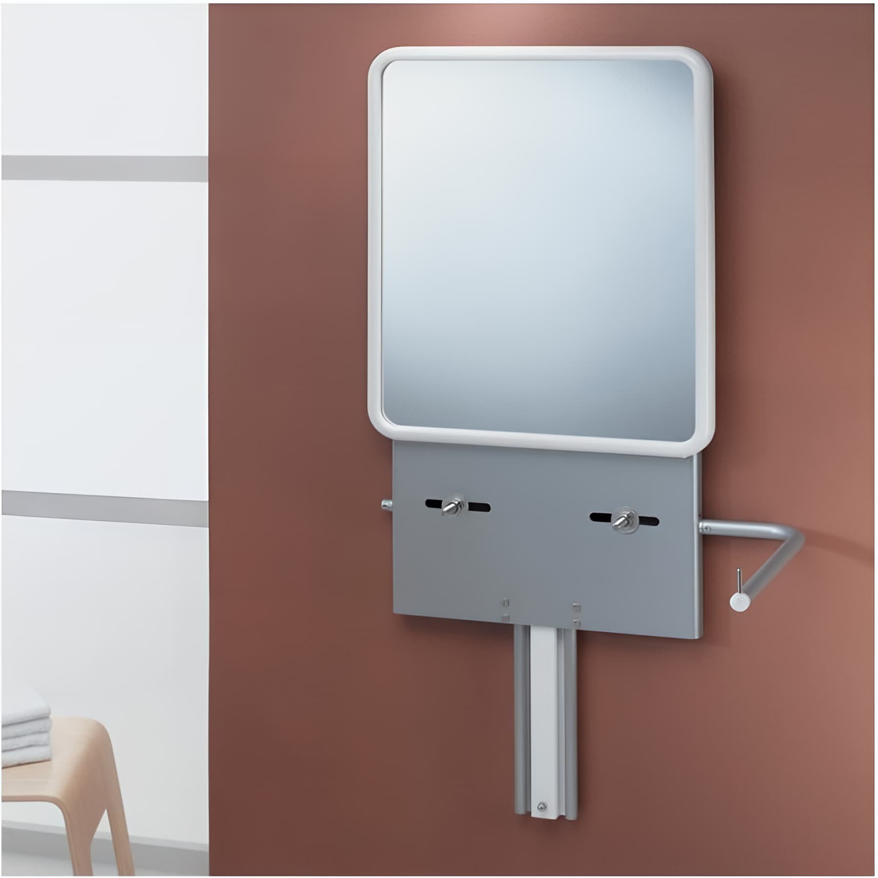 Support douchette PMR normes handicapé Gamme PRO PELLET 18 à 22 kg+miroir réglable en hauteur par système de vérin à gaz
